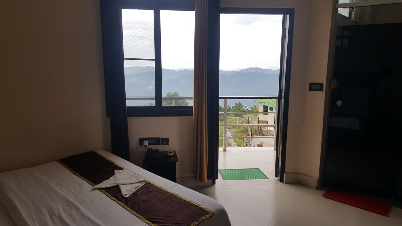Corbett Hill Resort By Opensky Lansdowne Eksteriør billede